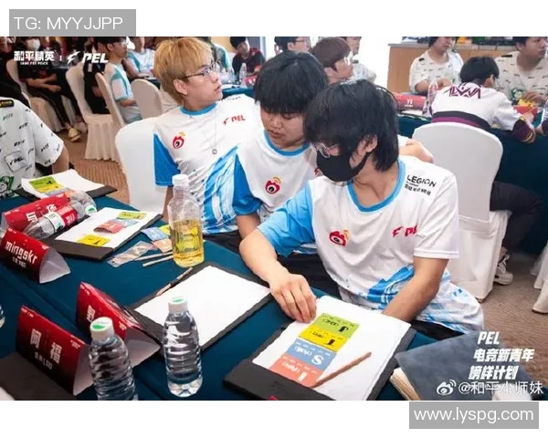 PEL青训选手首次登场展现实力引发电竞圈热议与期待