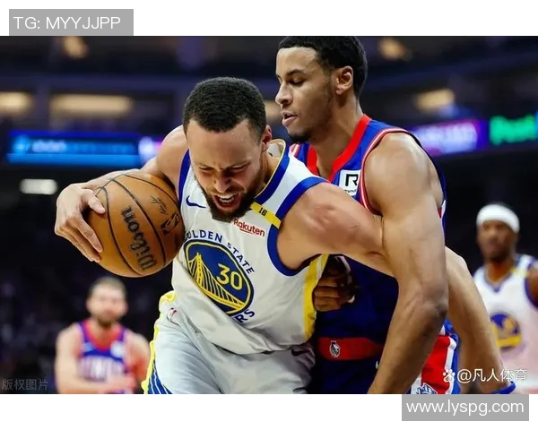 勇士队主场大胜雷霆队，库里独得40分带队取得四连胜
